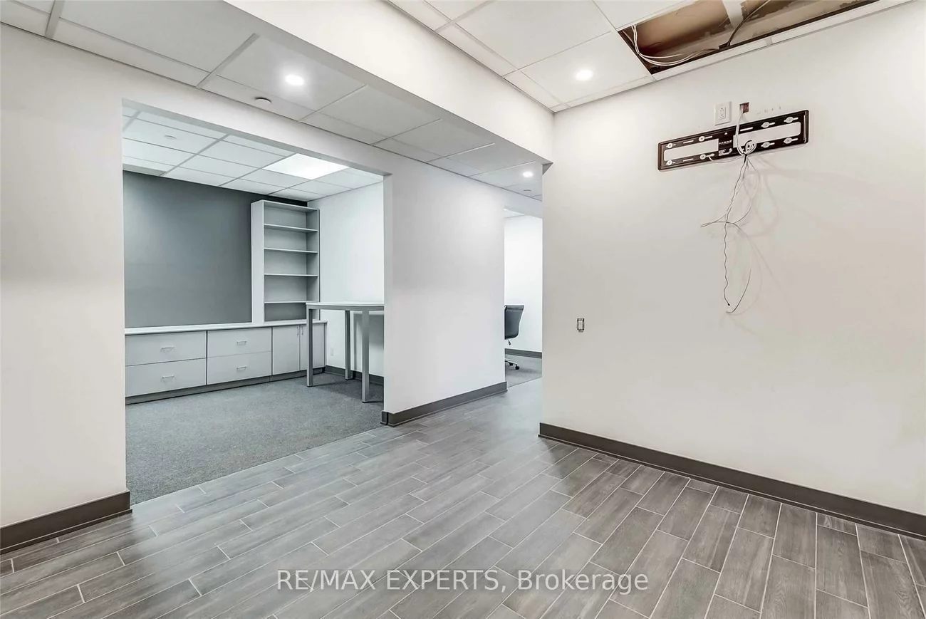 13, Kenview, Parkway Belt Industrial Area, Brampton