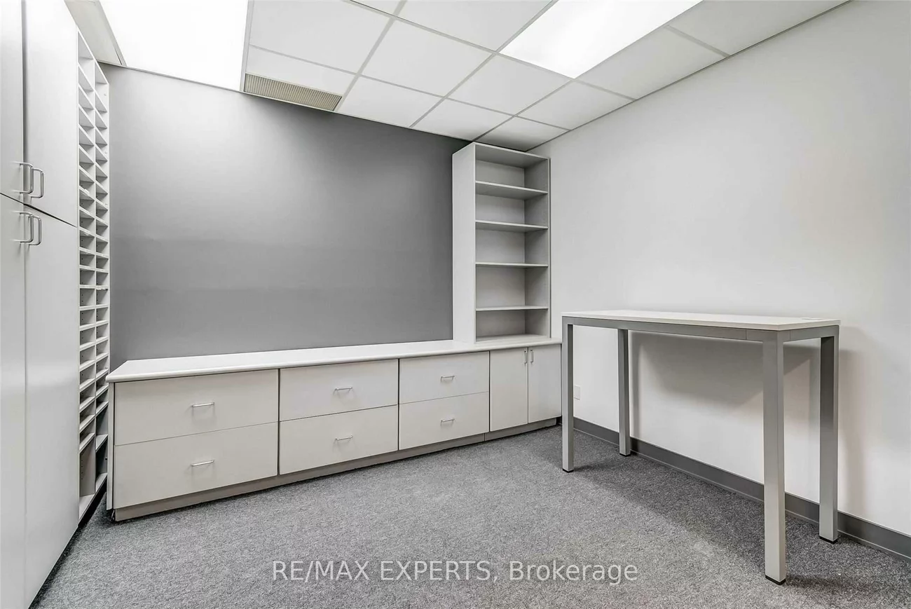 13, Kenview, Parkway Belt Industrial Area, Brampton