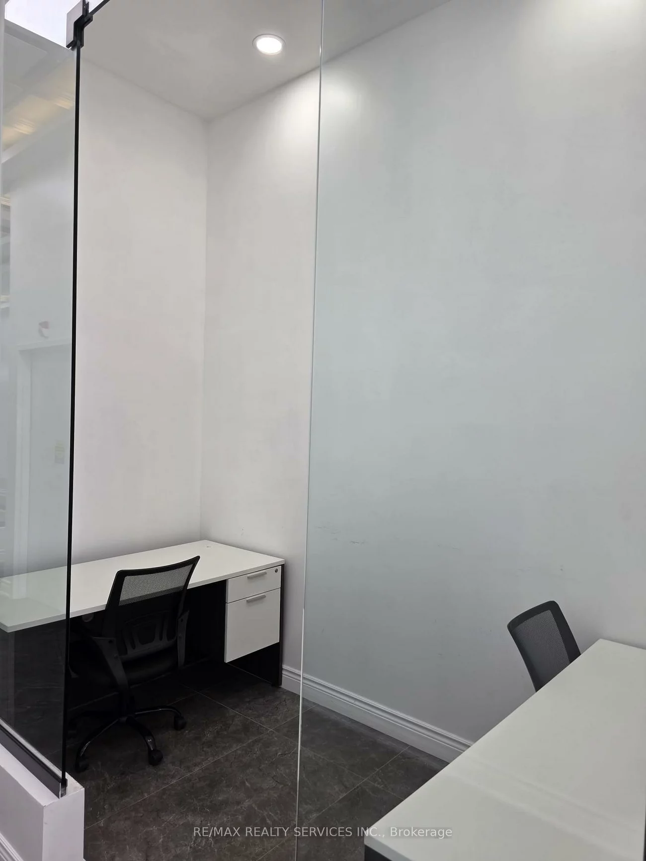 20, Maritime Ontario, Airport Road/ Highway 7 Business Centre, Brampton