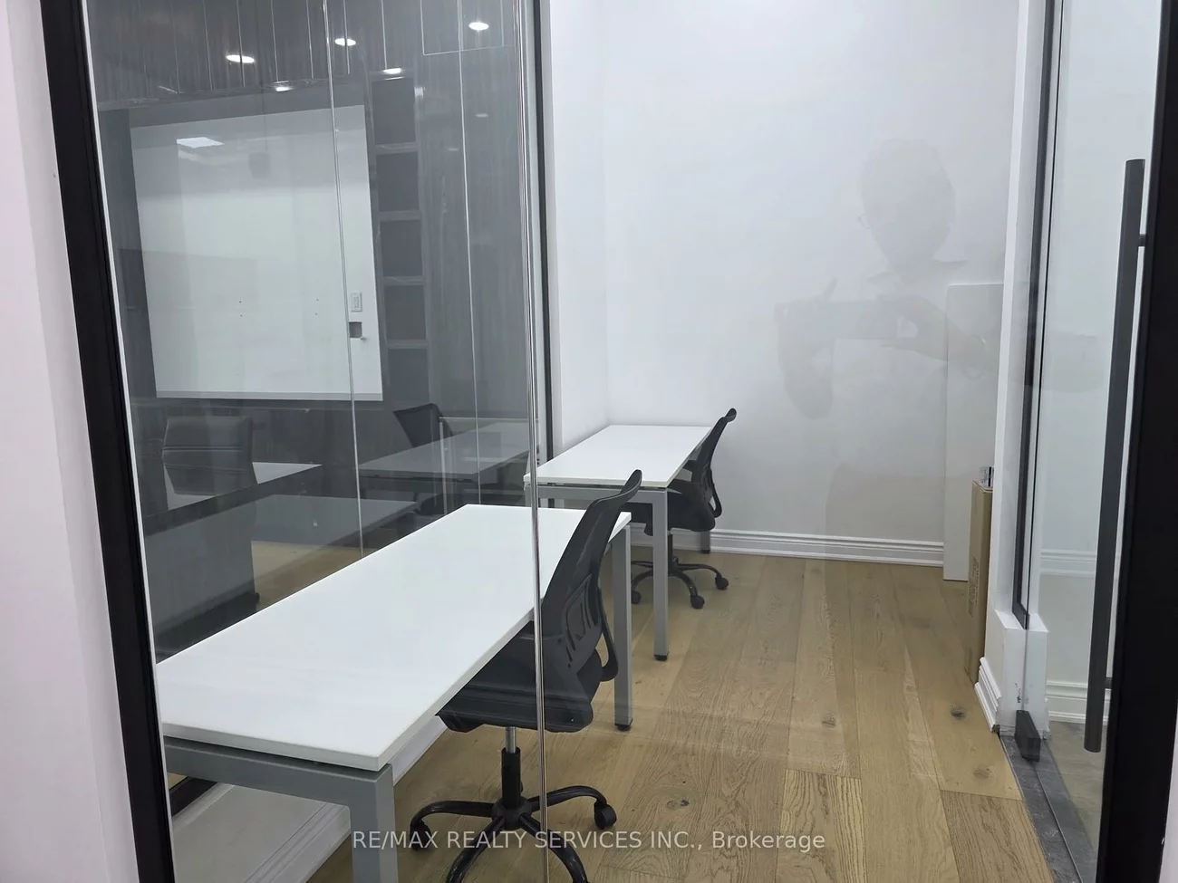 20, Maritime Ontario, Airport Road/ Highway 7 Business Centre, Brampton
