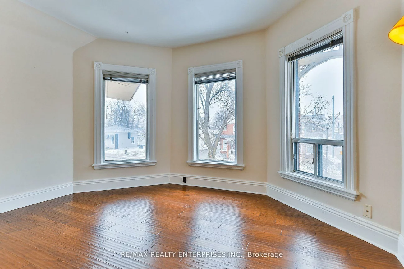 245, Main, Downtown Brampton, Brampton