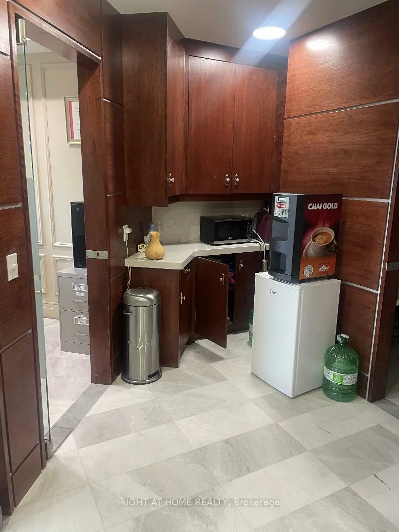 7900, Hurontario, Fletcher's Creek South, Brampton