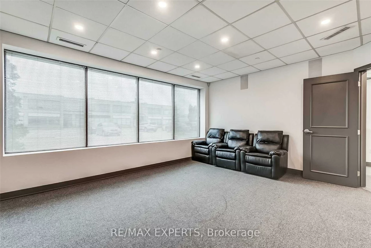 13, Kenview, Parkway Belt Industrial Area, Brampton