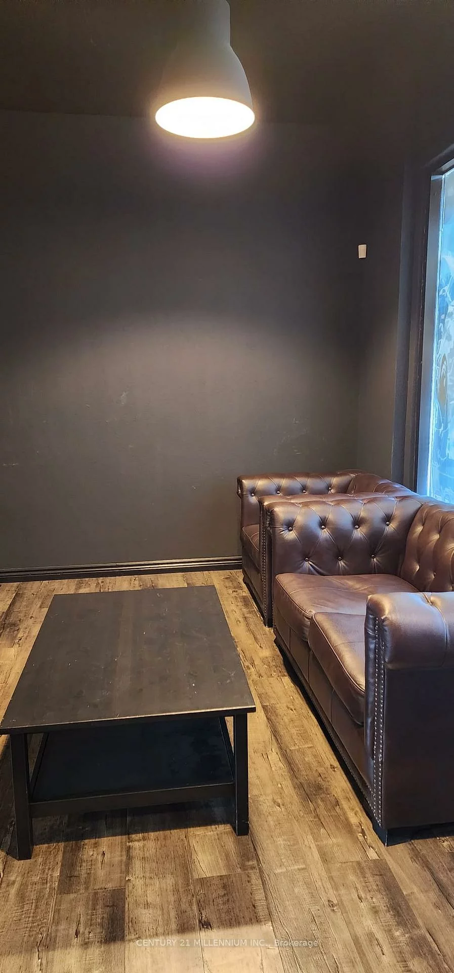 22, Strathearn, Steeles Industrial, Brampton