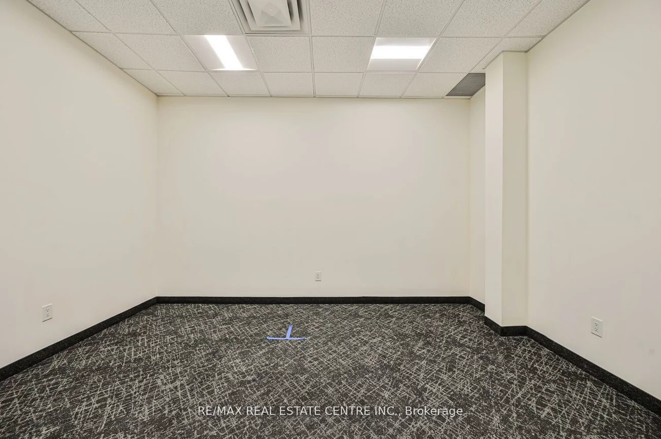 2565, Steeles, Steeles Industrial, Brampton