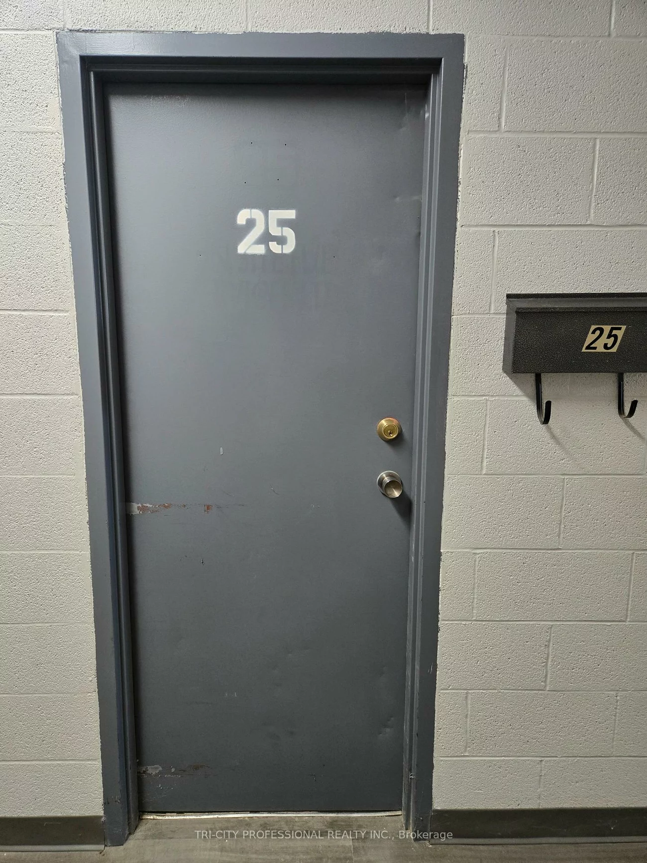 8, Melanie, Steeles Industrial, Brampton