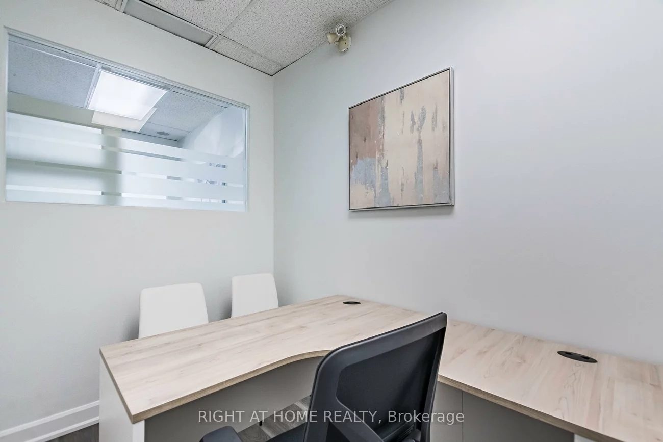 49, Hillcrest, Queen Street Corridor, Brampton