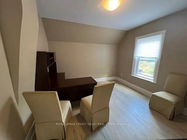 266, Main, Downtown Brampton, Brampton