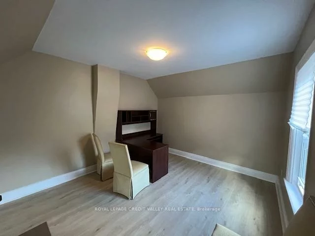 266, Main, Downtown Brampton, Brampton