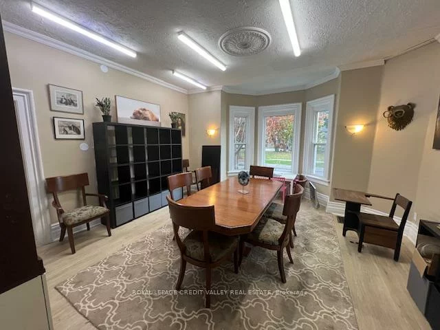 266, Main, Downtown Brampton, Brampton