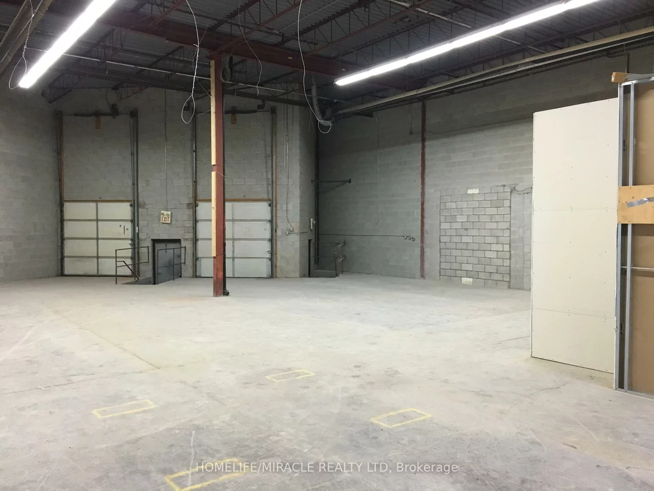 11, Edvac, Gore Industrial North, Brampton