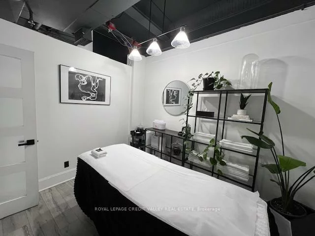 77, Main, Downtown Brampton, Brampton