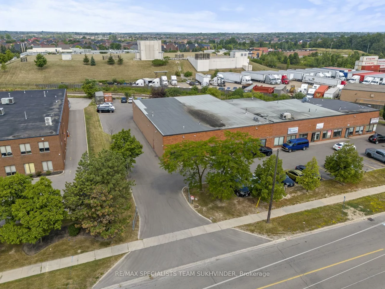 38, Automatic, Gore Industrial North, Brampton