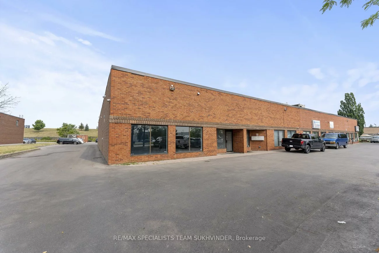 38, Automatic, Gore Industrial North, Brampton