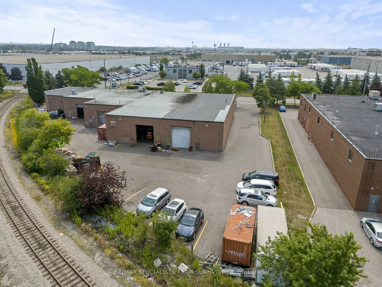 38, Automatic, Gore Industrial North, Brampton