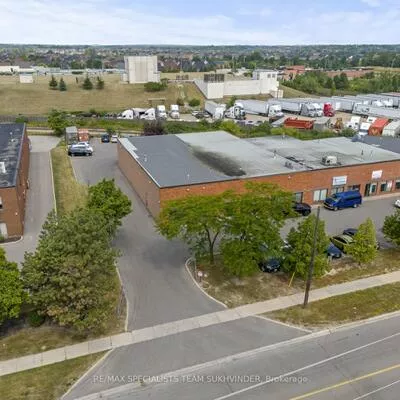 38, Automatic, Gore Industrial North, Brampton