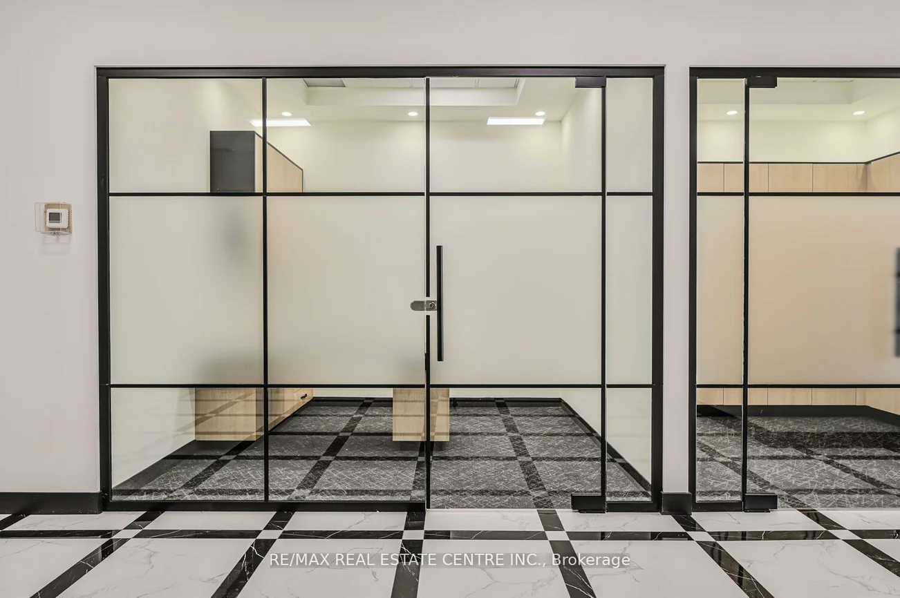 2565, Steeles, Steeles Industrial, Brampton