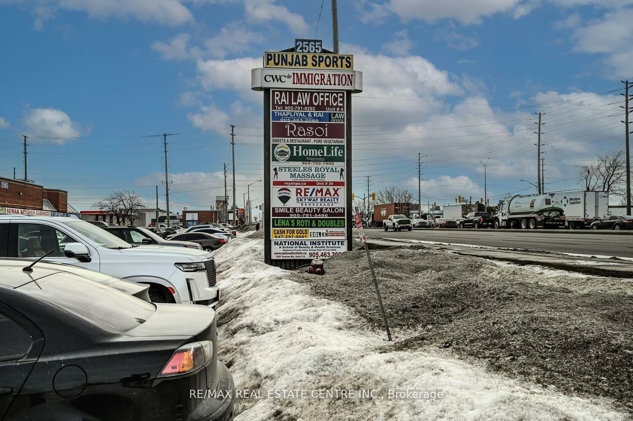 2565, Steeles, Steeles Industrial, Brampton