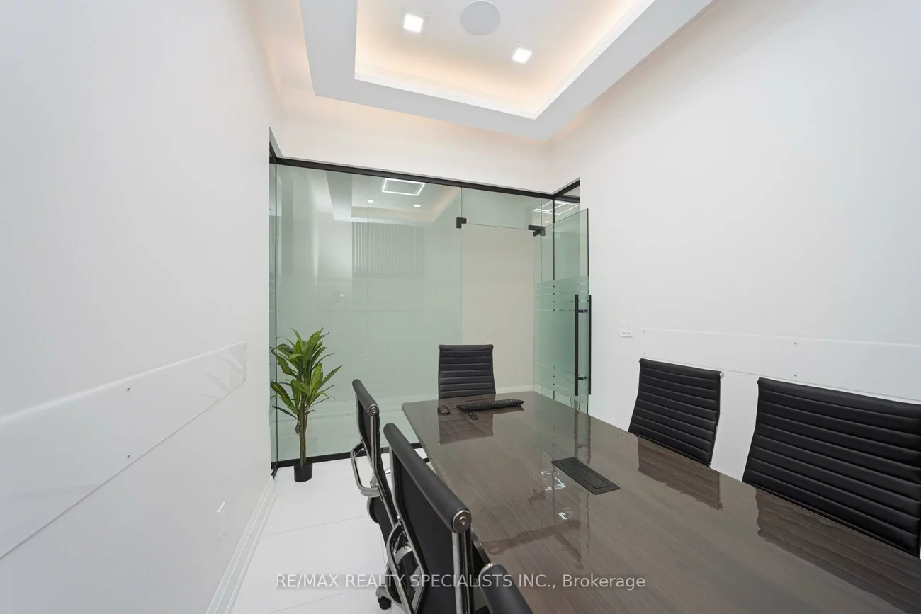 20, Maritime Ontario, Airport Road/ Highway 7 Business Centre, Brampton