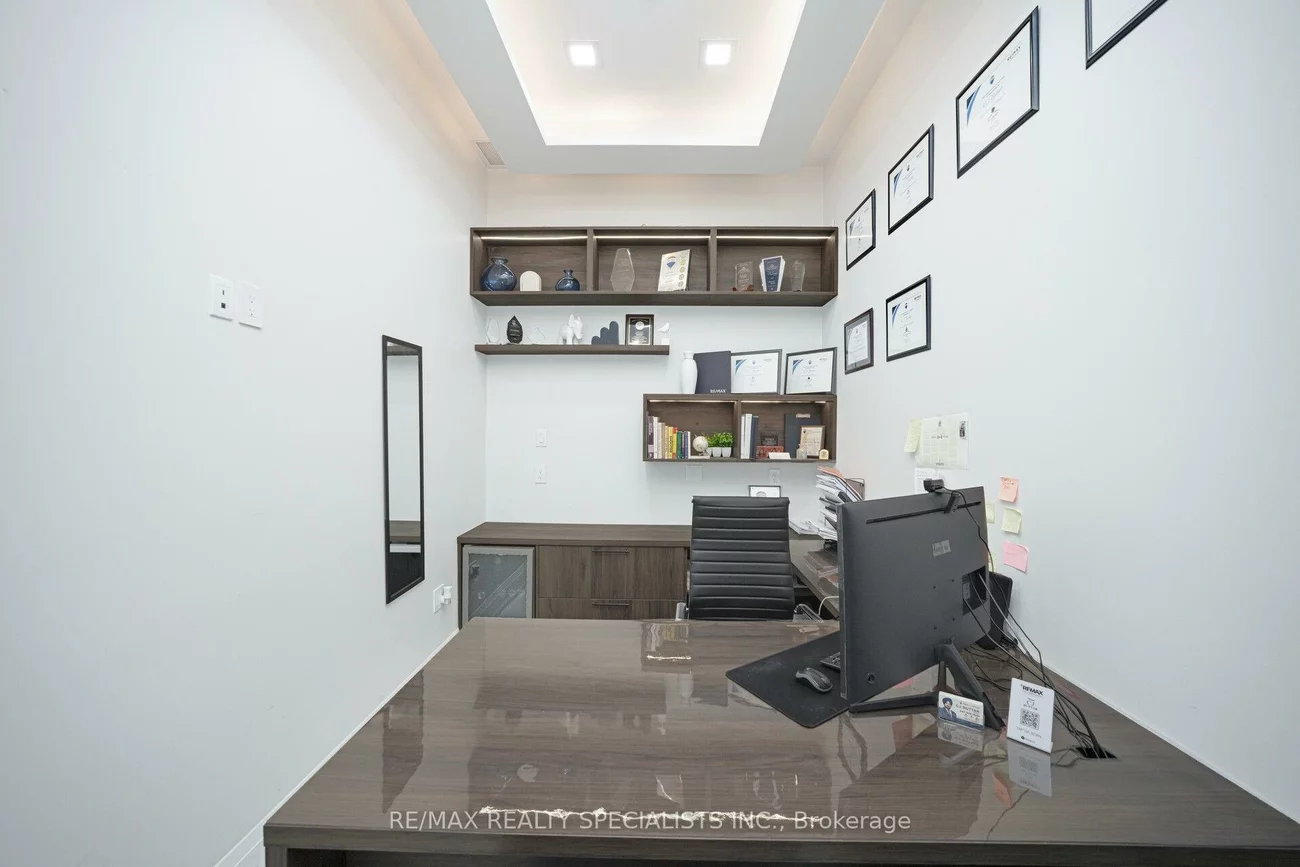 20, Maritime Ontario, Airport Road/ Highway 7 Business Centre, Brampton