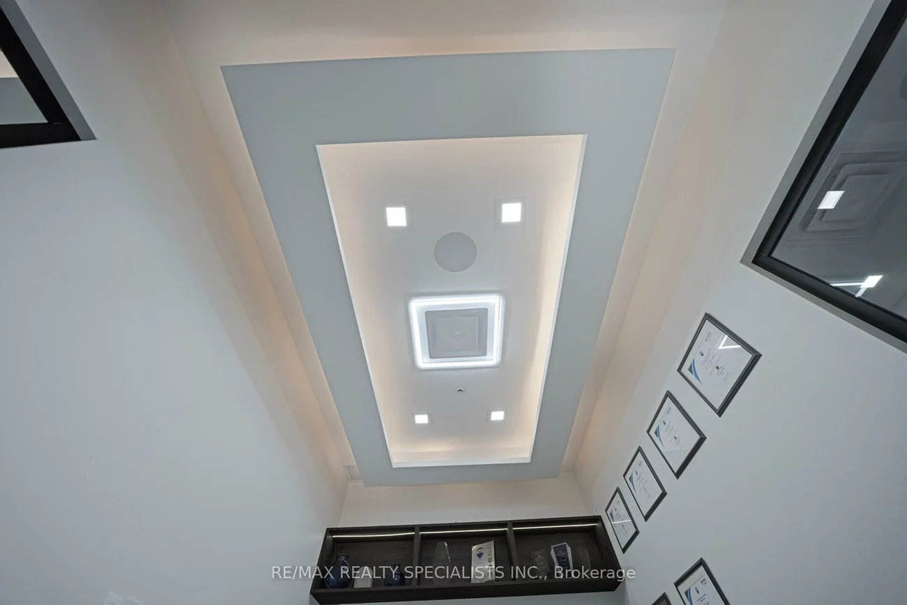 20, Maritime Ontario, Airport Road/ Highway 7 Business Centre, Brampton