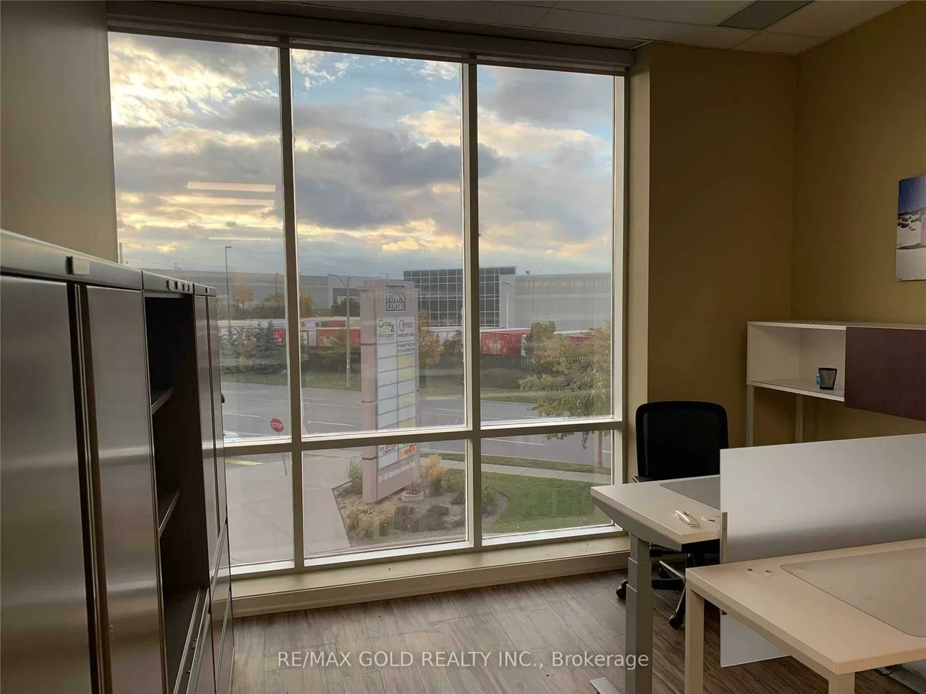 80, Maritime Ontario, Airport Road/ Highway 7 Business Centre, Brampton