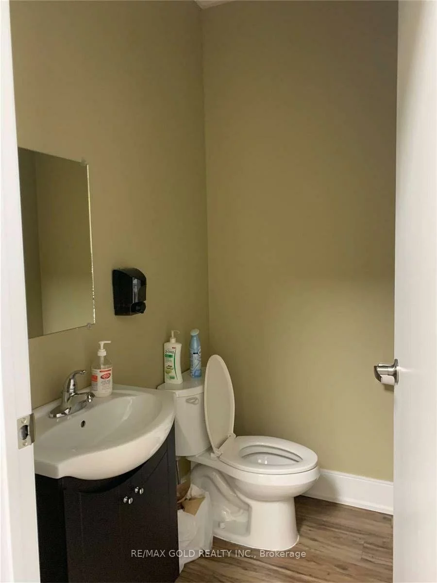 80, Maritime Ontario, Airport Road/ Highway 7 Business Centre, Brampton