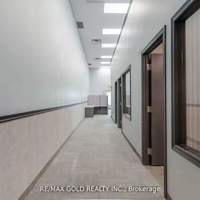 351, Parkhurst, Parkway Belt Industrial Area, Brampton