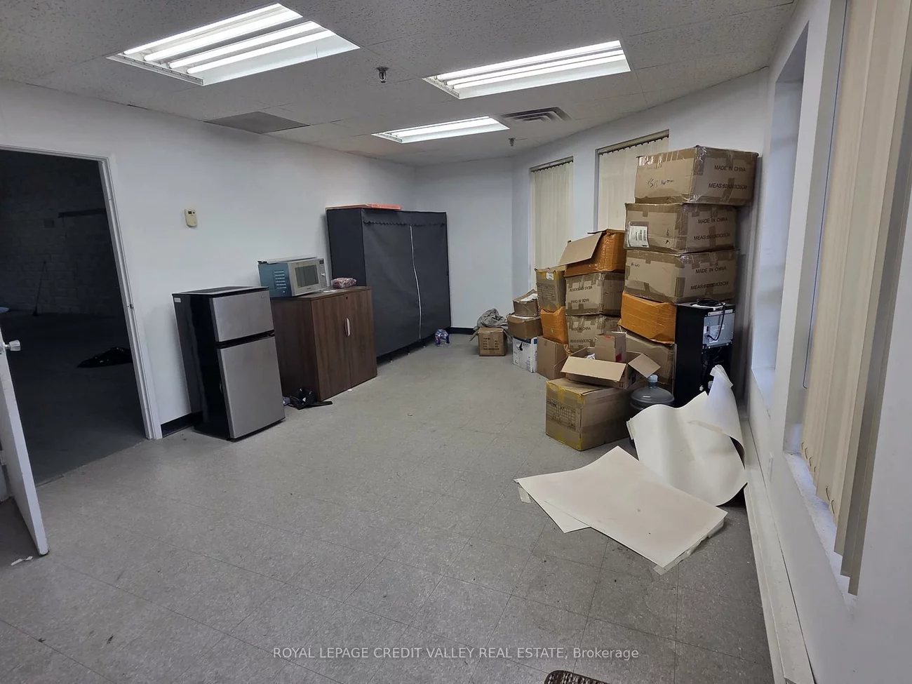 29, Strathearn, Steeles Industrial, Brampton