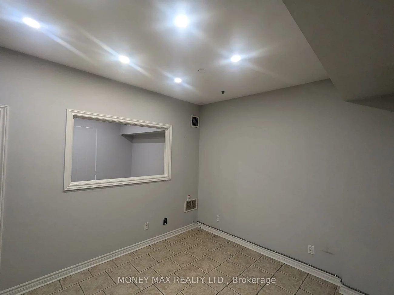 8, Automatic, Gore Industrial North, Brampton