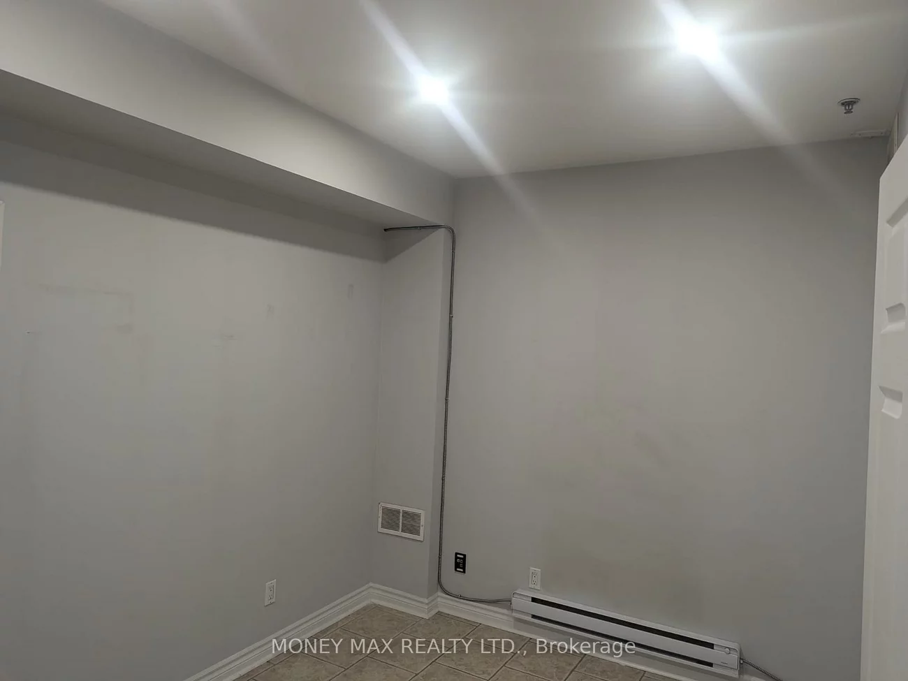 8, Automatic, Gore Industrial North, Brampton