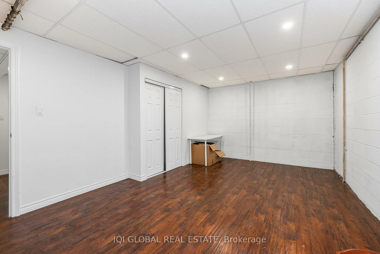 4, Alfred Kuehne, Steeles Industrial, Brampton