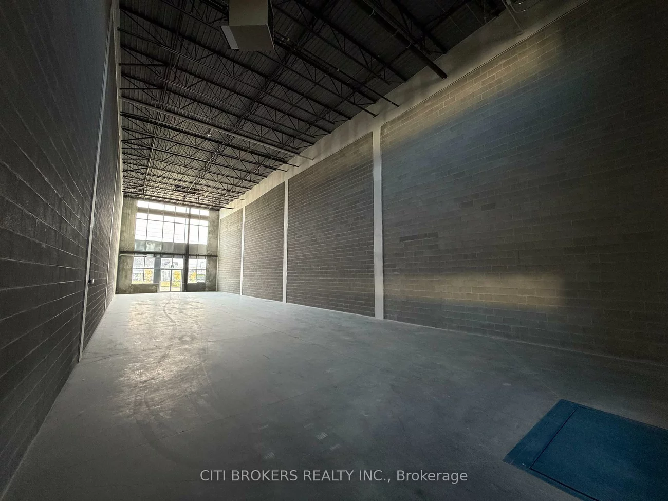 10910, Dixie, Sandringham-Wellington North, Brampton