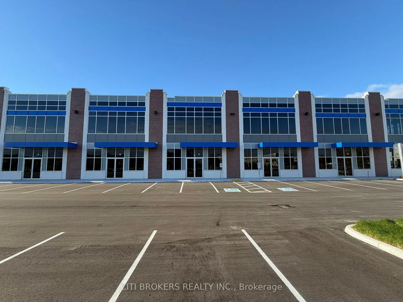 10910, Dixie, Sandringham-Wellington North, Brampton