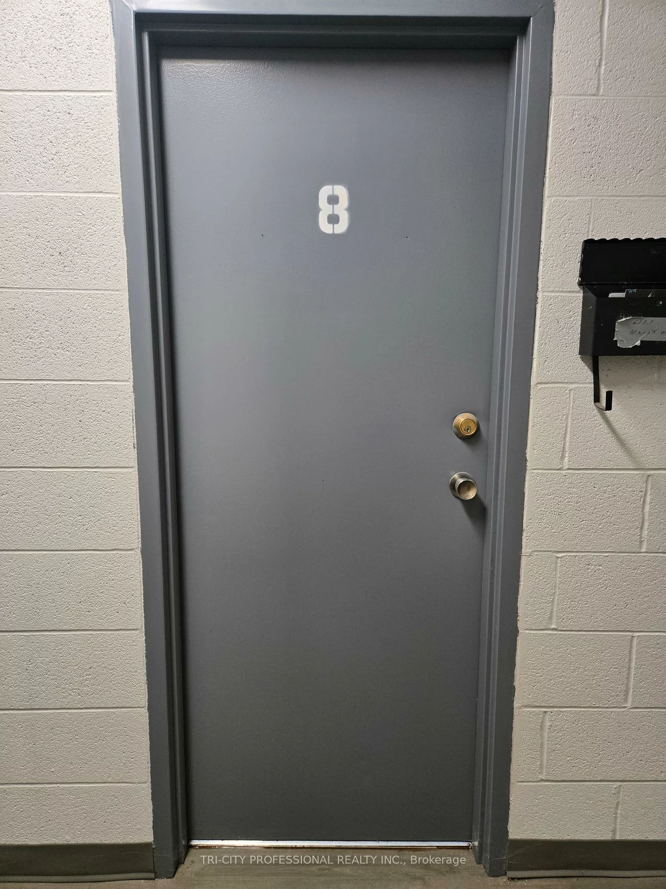 8, Melanie, Steeles Industrial, Brampton