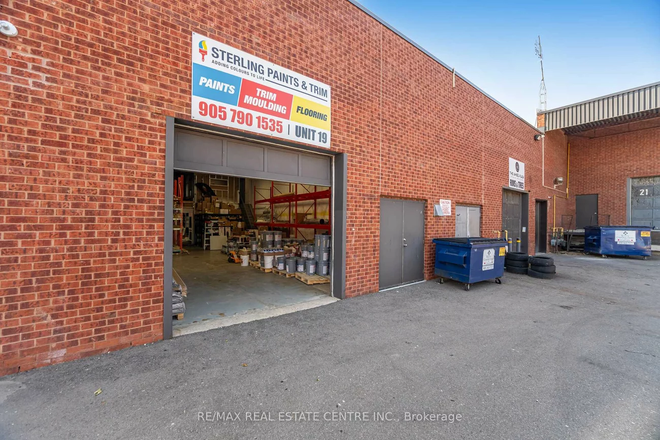 2074, Steeles, Southgate, Brampton