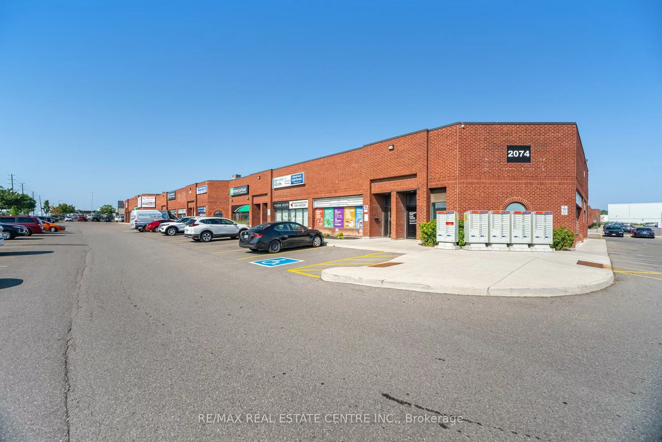 2074, Steeles, Southgate, Brampton