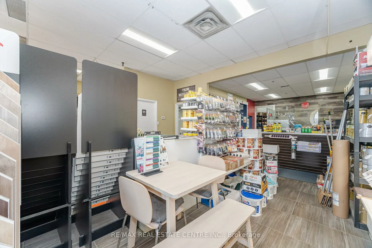 2074, Steeles, Southgate, Brampton