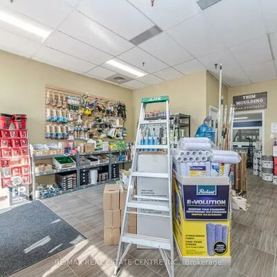 2074, Steeles, Southgate, Brampton