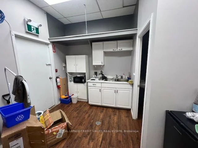 1, Nelson, Downtown Brampton, Brampton