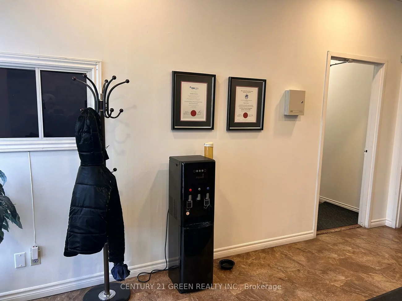 100, Wilkinson, Brampton East Industrial, Brampton