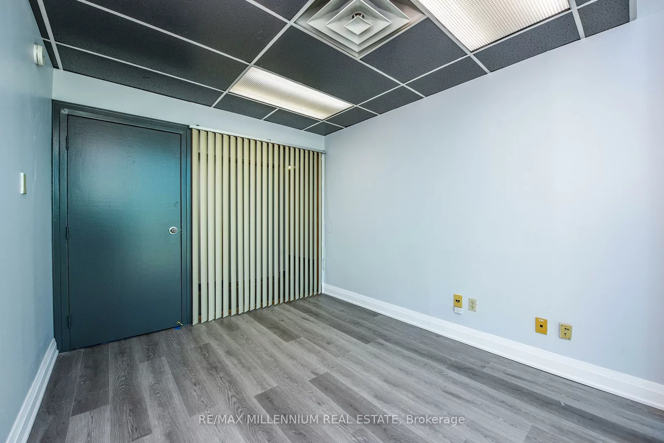 1300, Steeles, Bramalea West Industrial, Brampton