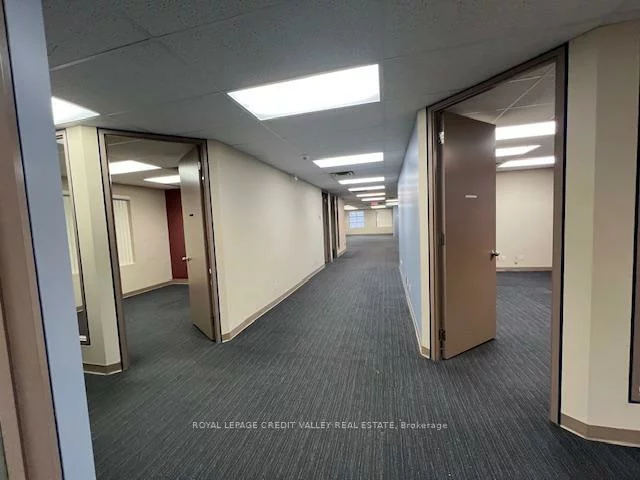 32, Queen, Downtown Brampton, Brampton