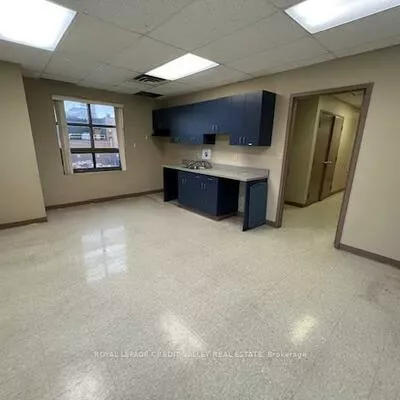 32, Queen, Downtown Brampton, Brampton