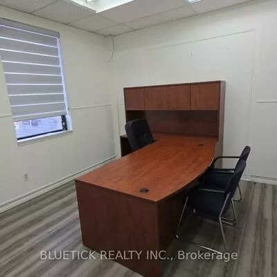 1055, Clark, Bramalea Road South Gateway, Brampton