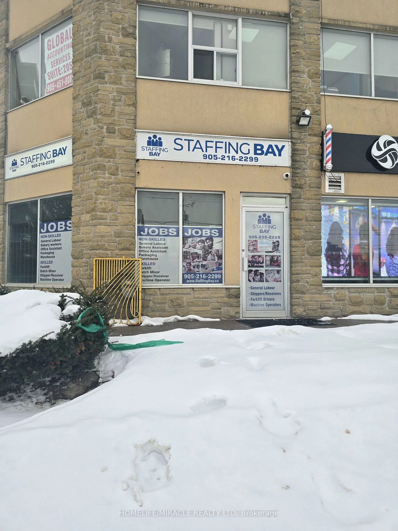 49, Hillcrest, Queen Street Corridor, Brampton