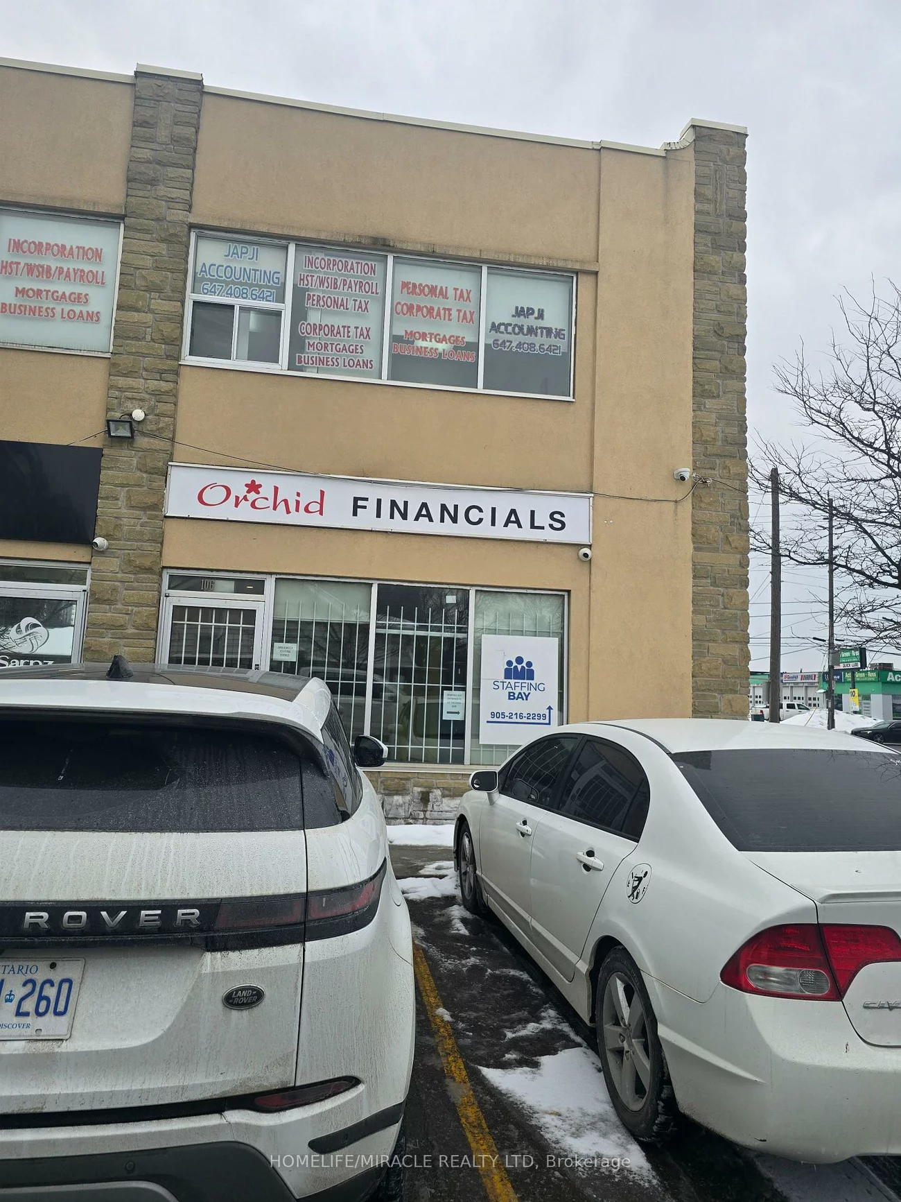 49, Hillcrest, Queen Street Corridor, Brampton