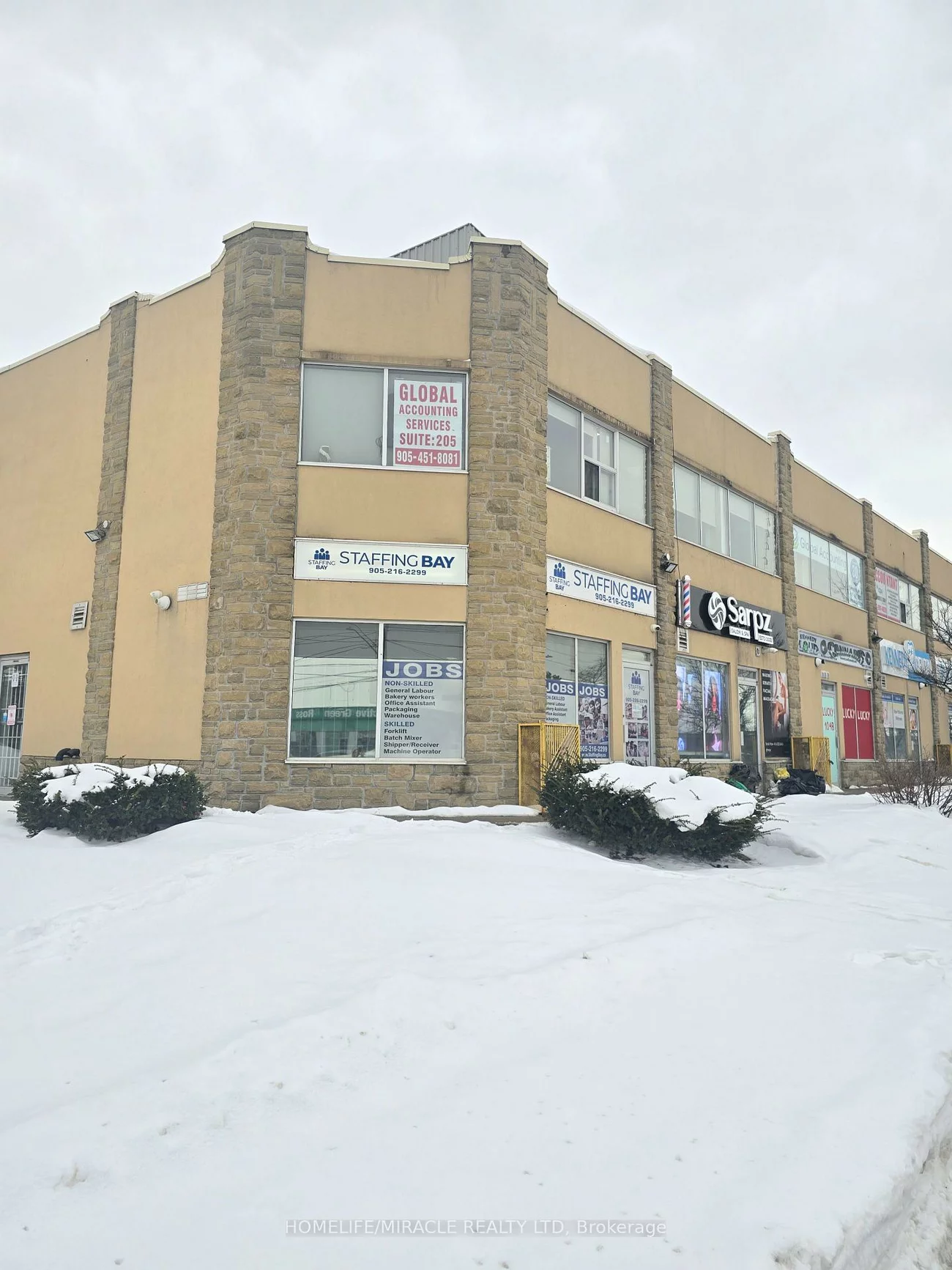 49, Hillcrest, Queen Street Corridor, Brampton