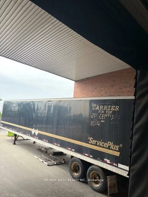 10, Devon, Gore Industrial South, Brampton