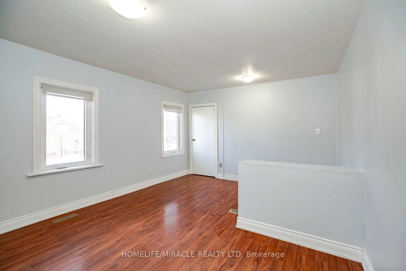 144, Queen, Downtown Brampton, Brampton